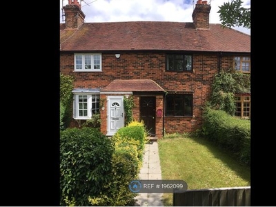 Terraced house to rent in Halfway Houses, Maidenhead SL6
