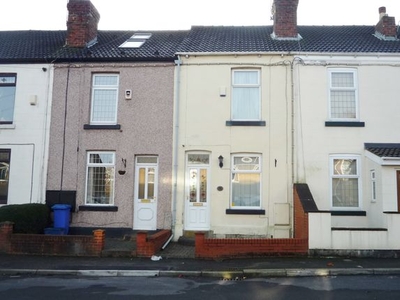 Terraced house to rent in Stanley Road, Chapeltown, Sheffield S35