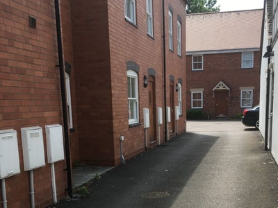 Terraced house to rent in Station Street, Atherstone CV9