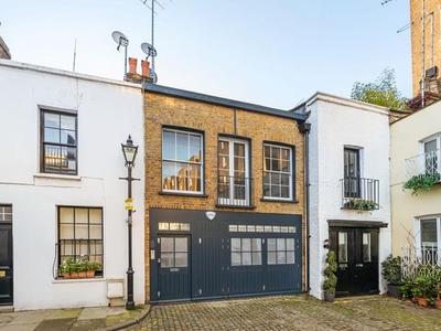 Terraced house to rent in Victoria Grove Mews, Notting Hill W2