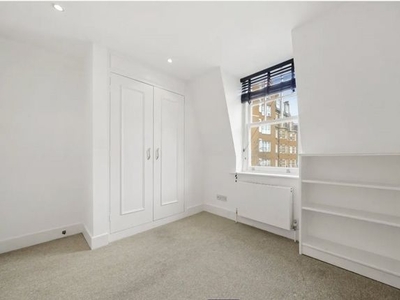 Town house to rent in Greencoat Place, London SW1P