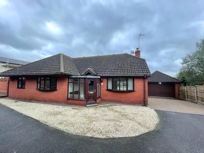 3 Bedroom Bungalow Rayleigh Essex