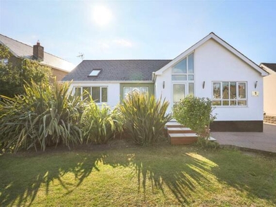 4 Bedroom Bungalow Vale Of Glamorgan The Vale Of Glamorgan