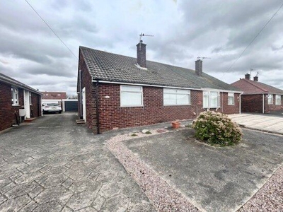 Bungalow to rent in Eastpines Drive, Thornton-Cleveleys FY5