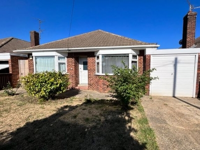 Bungalow to rent in Wright Avenue, Stanground, Peterborough PE2