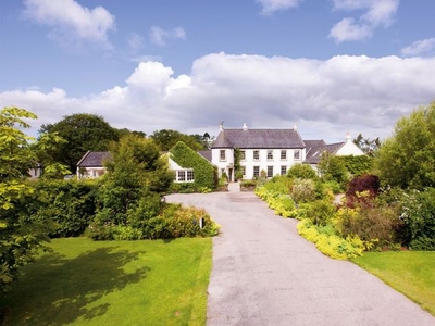 Country house for sale in Fingalton Road, Newton Mearns, East Renfrewshire G77