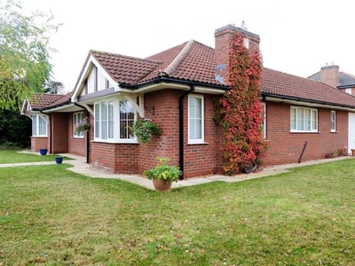 Detached bungalow for sale in Turnberry Drive, Woodhall Spa, Lincs LN10
