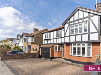 Detached house for sale in Wynchgate, London N14