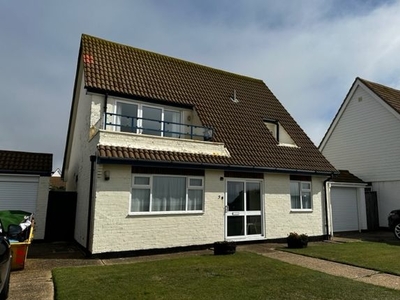 Detached house to rent in Marine Gardens, Selsey, Chichester PO20