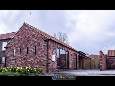 Detached house to rent in North Road, Driffield YO25