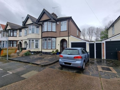 End terrace house for sale in Thornhill Gardens, Barking IG11