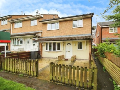 End terrace house to rent in Hylder Close, Woodhall Park, Swindon SN2