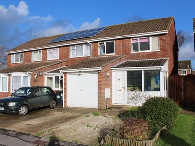 End terrace house to rent in Moreton Road, Muscliff, Bournemouth, Dorset BH9