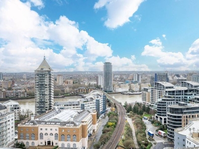 Flat for sale in Park Street, Imperial Wharf, London SW6