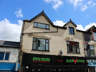 Flat to rent in 17-18 Dunraven Street, Tonypandy, Rhondda Cynon Taff. CF40