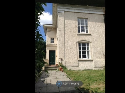 Flat to rent in Aberdeen Road, Bristol BS6