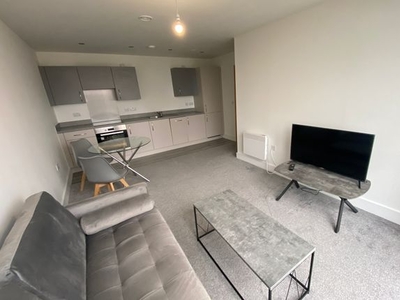 Flat to rent in Adelphi Street, Salford M3