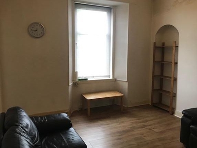 Flat to rent in Bruce Street, Stirling FK8