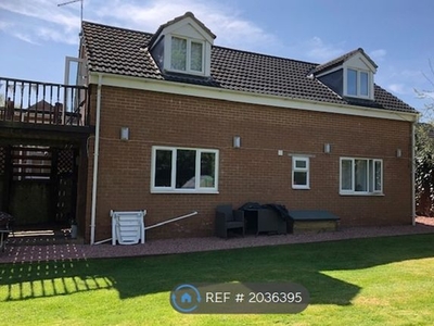 Flat to rent in Darlington, County Durham DL3