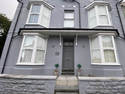 Flat to rent in Flat 4, Olive House, Banadl Road, Aberystwyth, Ceredigion SY23