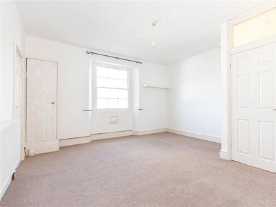Flat to rent in Frederick Place, Clifton, Bristol BS8