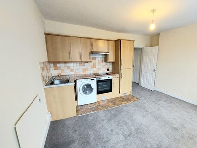 Flat to rent in Hampden Place, Alphington Street, Exeter EX2