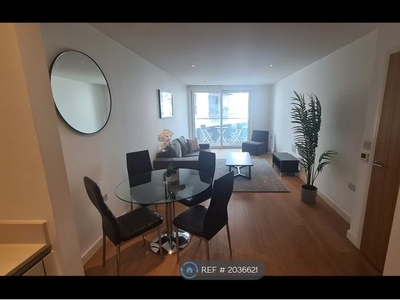 Flat to rent in Keats Apartments, Croydon CR0