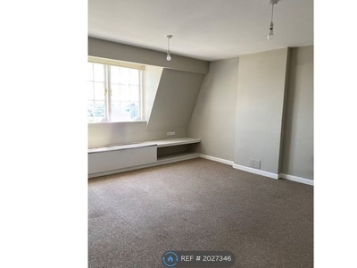 Flat to rent in Kingsdown Parade, Bristol BS6