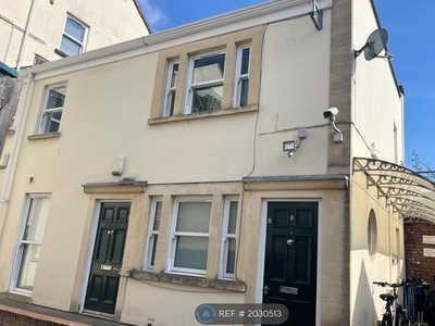Flat to rent in Lower Ashley Road, St. Agnes, Bristol BS2