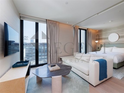 Flat to rent in Mandarin Oriental, Hanover Square W1S