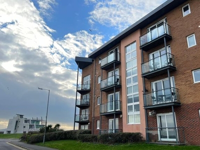 Flat to rent in Pentre Doc Y Gogledd, Llanelli, North Dock SA15