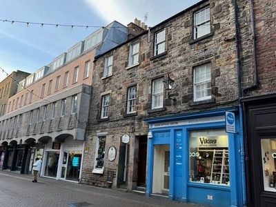 Flat to rent in Rose Street, New Town, Edinburgh EH2