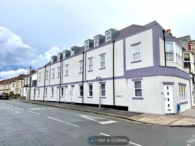 Flat to rent in Soundwell Road, Bristol BS15