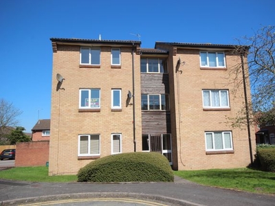 Flat to rent in Tom Price Close, Fairview, Cheltenham GL52