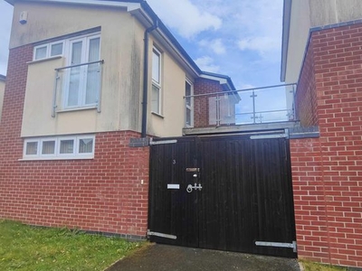 Link-detached house to rent in Barlow Close, Buckshaw Village, Chorley PR7