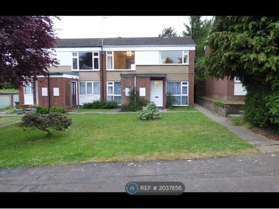 Maisonette to rent in Cowan Close, Rugby CV22