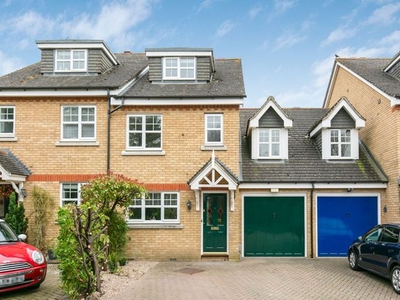 Mews house for sale in Cob Lane Close, Digswell, Welwyn AL6