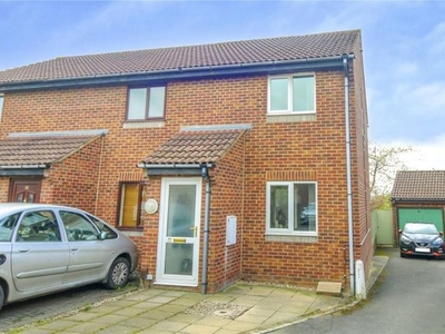 Property to rent in Pipers Close, Royal Wootton Bassett, Swindon SN4