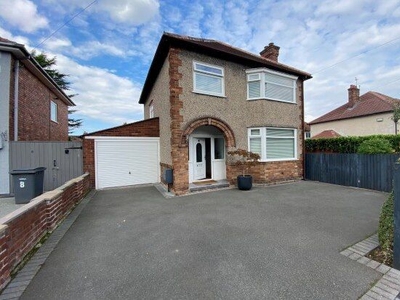 Property to rent in Quarry Avenue, Wirral CH63