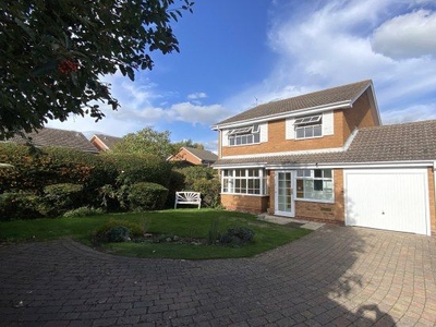 Property to rent in Saxon Close, Stratford-Upon-Avon CV37