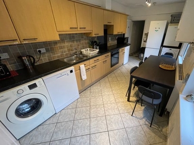 Room to rent in Summerhill Road, Bristol BS5