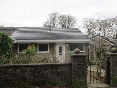 Semi-detached bungalow to rent in Foxlow Avenue, Buxton SK17