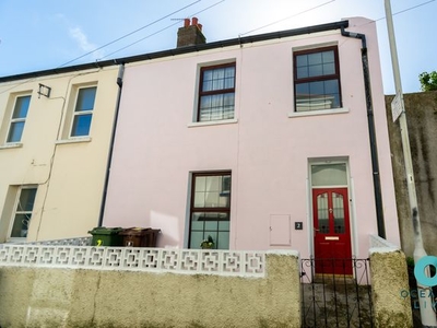 Semi-detached house to rent in Parr Street, Plymouth PL4