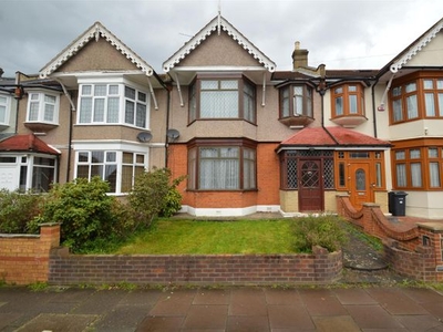 Terraced house for sale in Highlands Gardens, Ilford IG1