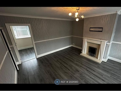 Terraced house to rent in Capesthorne Road, Warrington WA2