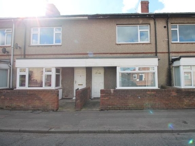 Terraced house to rent in Council Terrace, Concord, Washington NE37