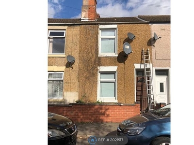Terraced house to rent in Hunter Street, Rugby CV21