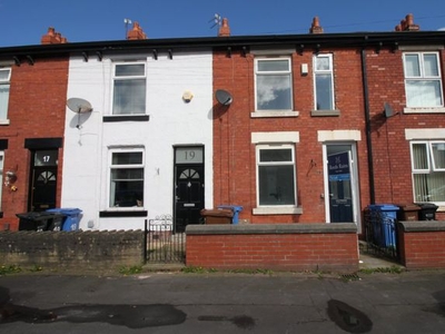 Terraced house to rent in Lingard Street, Stockport, Greater Manchester SK5