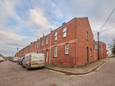 Terraced house to rent in Victor Street, Exeter EX1