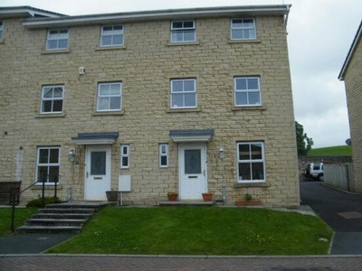 Town house to rent in Masonfield Crescent, Lancaster LA1